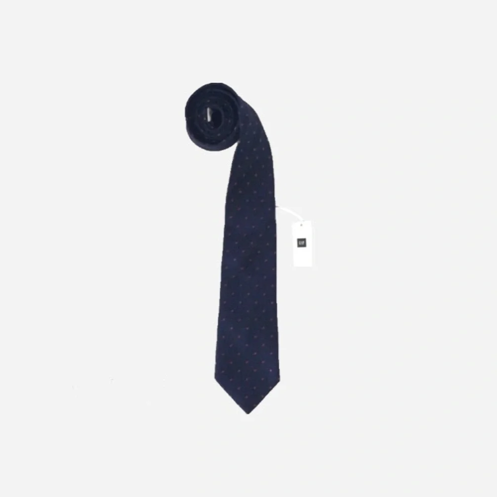 🌸New🌸 Gap Men’s Tie 100% Silk Navy Blue Dots NWT